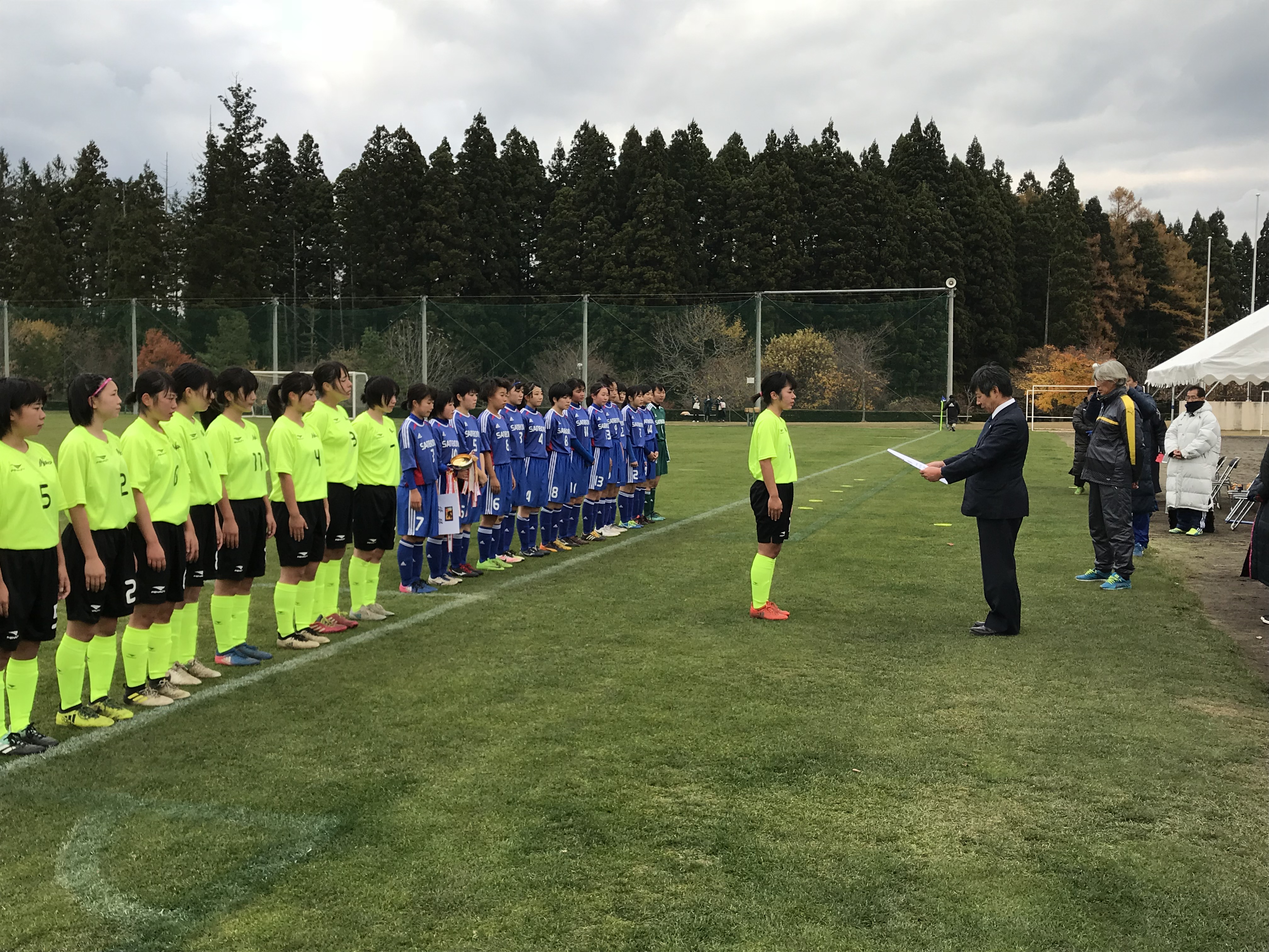 サッカー部 女子 準優勝 八戸工業大学第二高等学校